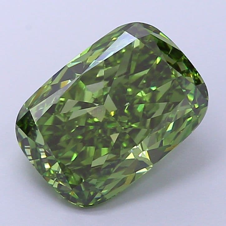 3.86ct | Cushion | FANCY | VVS2 | Very Good