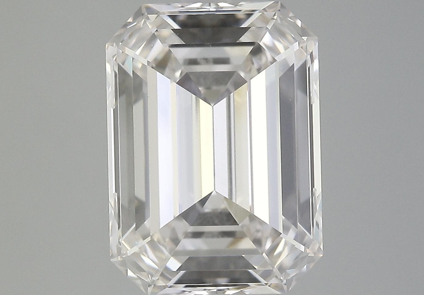 GIA | 7.02ct | Emerald | J | VVS2 | Very Good