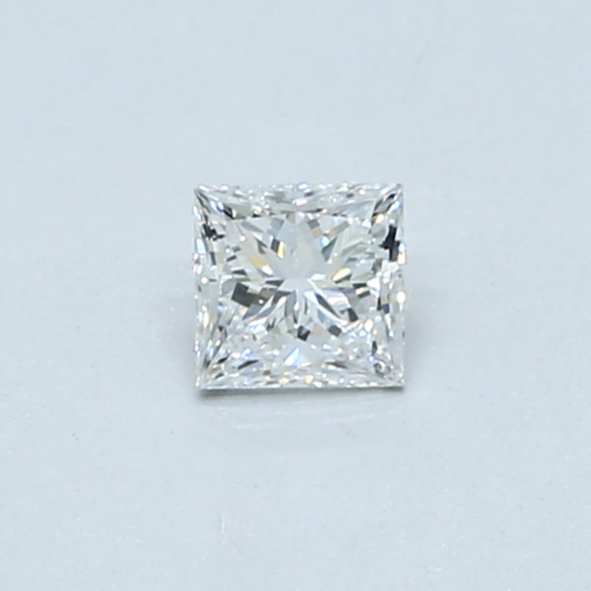 GIA | 0.27ct | Princess | D | VS2 | Very Good
