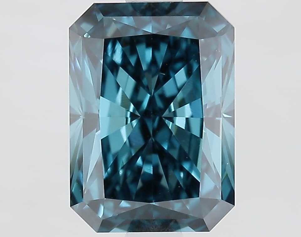 IGI | 1.84ct | Radiant | FANCY | VS1 | Very Good