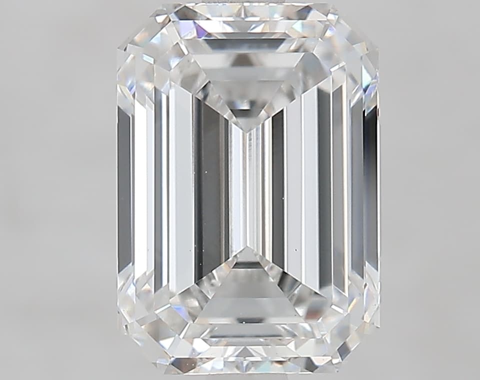 IGI | 2.91ct | Emerald | E | VS1 | Excellent
