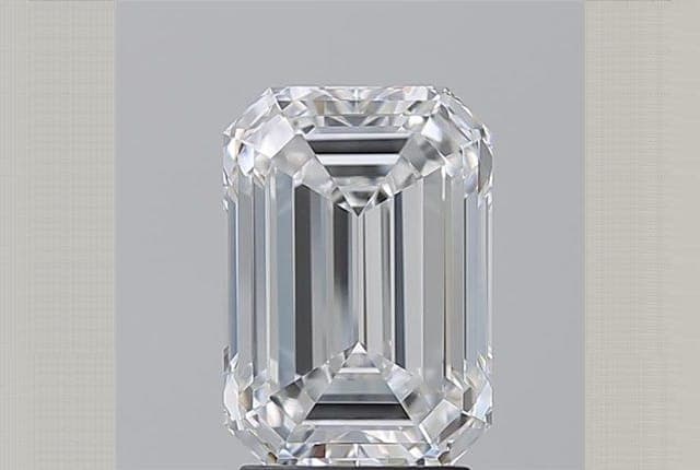 GIA | 3.01ct | Emerald | E | VS1 | Very Good