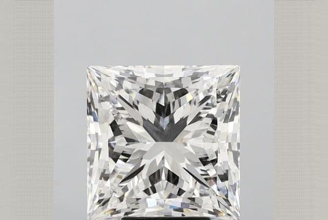 7.4ct | Princess | F | VS2 | Good