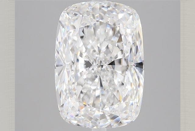 5.02ct | Cushion | E | VS2 | Very Good
