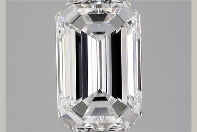 GIA | 5.01ct | Emerald | D | VS1 | Good