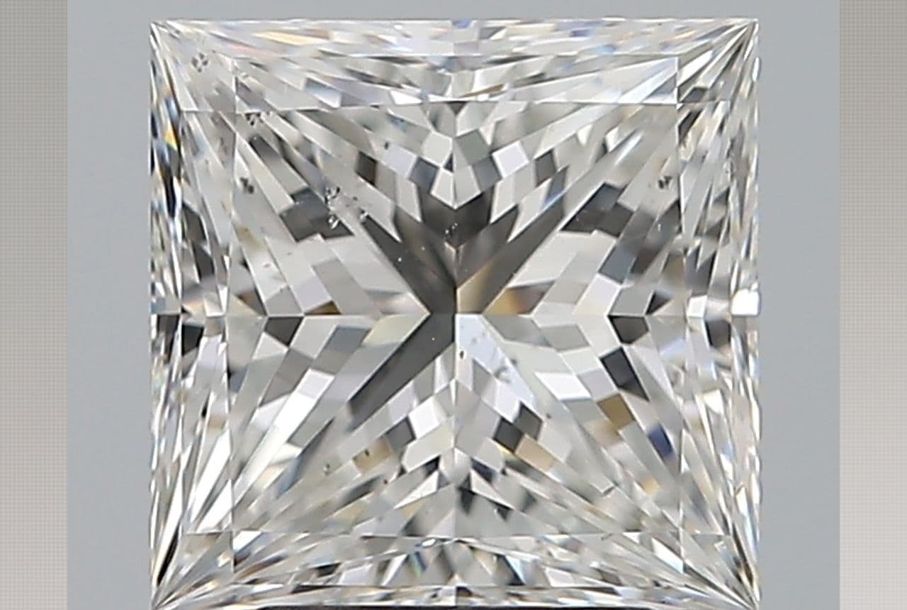 GIA | 3.01ct | Pear | G | SI1 | Excellent