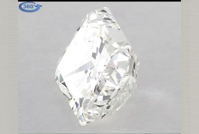 GIA | 0.91ct | Radiant | I | VVS2 | Excellent