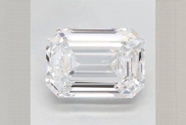 2.65ct | Emerald | D | VVS2 | Excellent