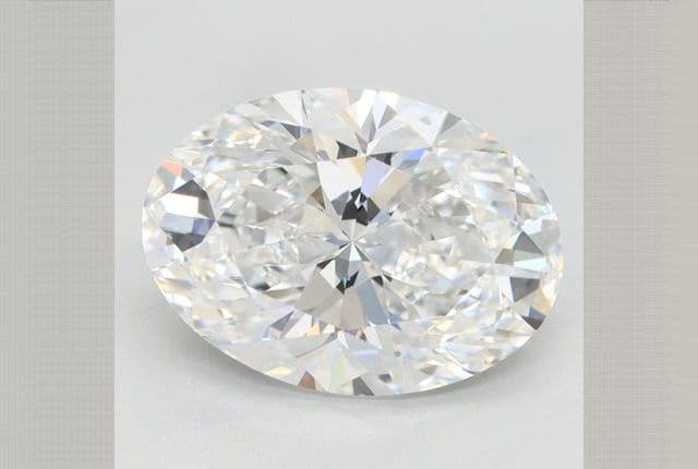 GIA | 4.42ct | Oval | E | VVS1 | Excellent