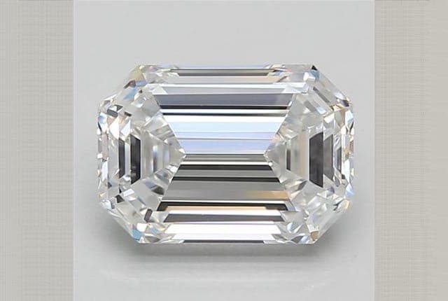 GIA | 1.7ct | Emerald | E | VS1 | Excellent