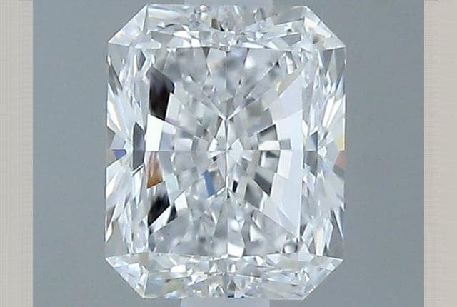 GIA | 0.7ct | Radiant | D | VS1 | Ideal