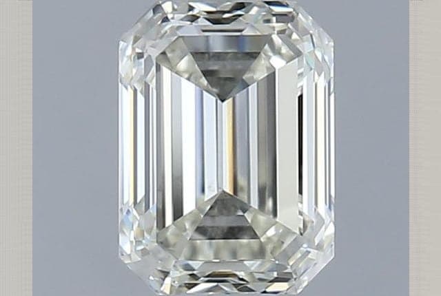 0.9ct | Emerald | L | VS2 | Excellent