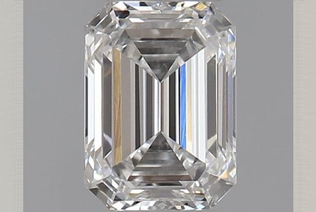 GIA | 0.41ct | Emerald | E | VS1 | Ideal