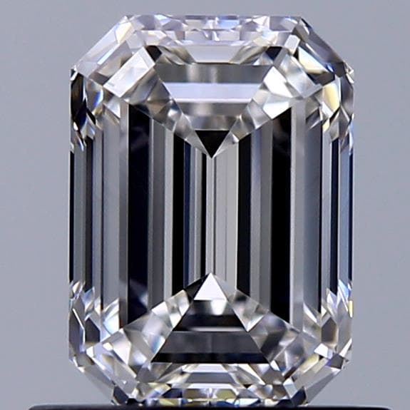 0.85ct | Emerald | F | IF | Ideal