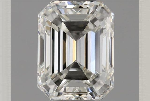 0.56ct | Emerald | H | VS1 | Good