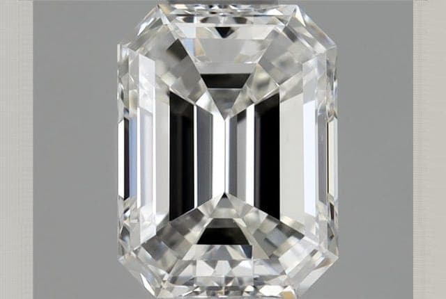 0.46ct | Emerald | F | VS2 | Very Good