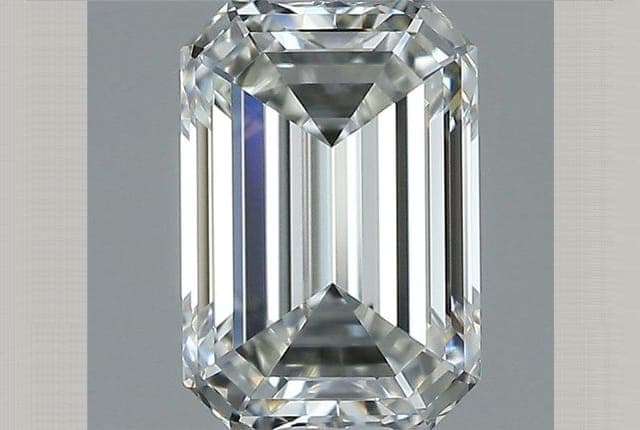 1.06ct | Emerald | J | VVS2 | Very Good