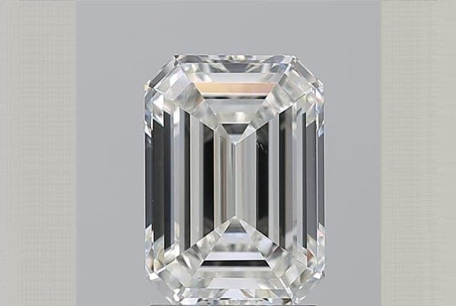 GIA | 2.2ct | Emerald | I | VS2 | Very Good