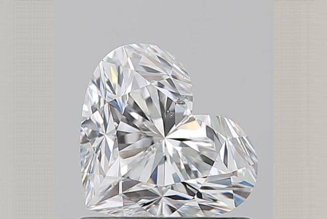 GIA | 0.91ct | Heart | E | SI1 | Excellent