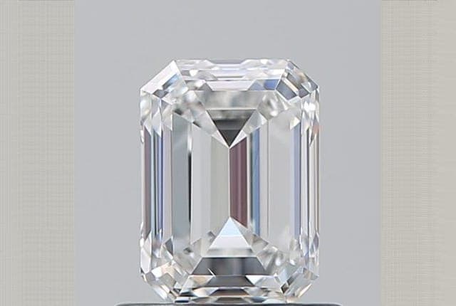 GIA | 0.91ct | Emerald | E | VS2 | Excellent