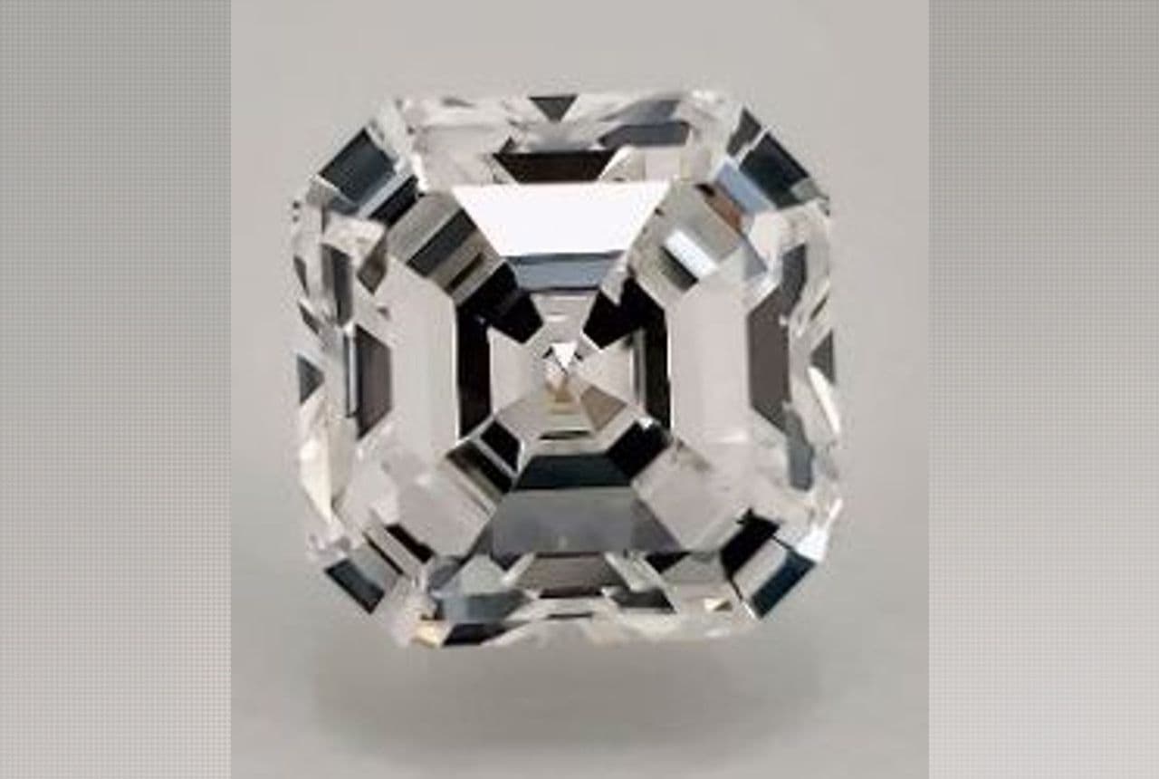 4ct | Asscher | H | VS1 | Ideal