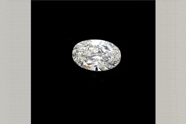 GIA | 7.01ct | Oval | L | SI2 | Good