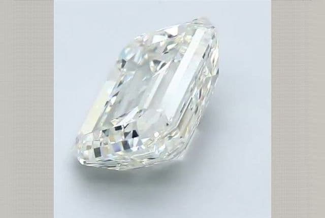 GIA | 3.32ct | Emerald | H | VS2 | Good