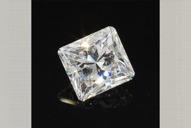 GIA | 5.57ct | Radiant | L | SI2 | Excellent