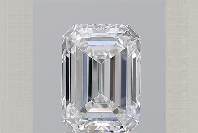 GIA | 2.21ct | Emerald | E | VS2 | Excellent