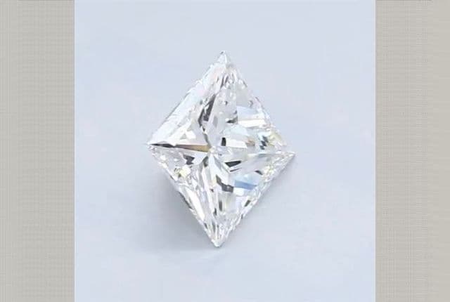 GIA | 0.81ct | Princess | E | VVS2 | Excellent
