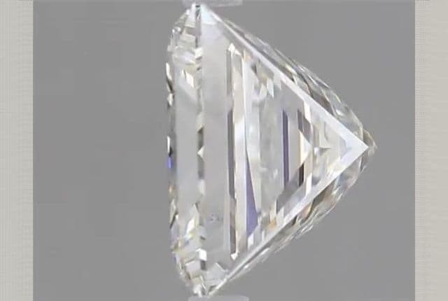 GIA | 1.91ct | Pear | G | VS2 | Excellent