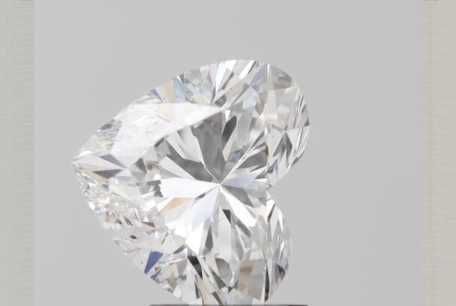 GIA | 2.5ct | Heart | E | VS1 | Very Good