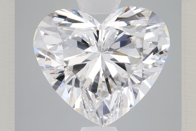 4.68ct | Heart | E | VS2 | Ideal