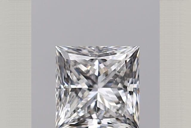 0.56ct | Princess | F | SI1 | Excellent