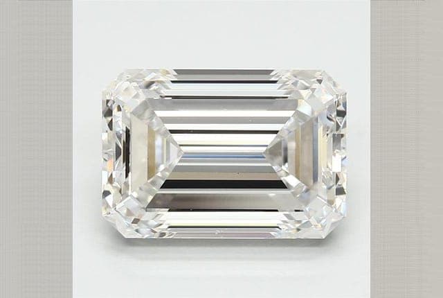 4.25ct | Emerald | E | VVS1 | Excellent