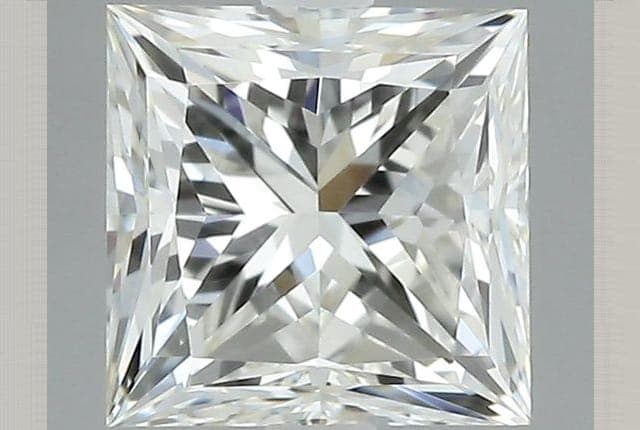 0.7ct | Princess | J | VVS2 | Very Good