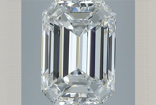 5.03ct | Emerald | F | VS1 | Excellent