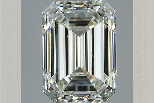 GIA | 3.01ct | Emerald | L | VS2 | Good