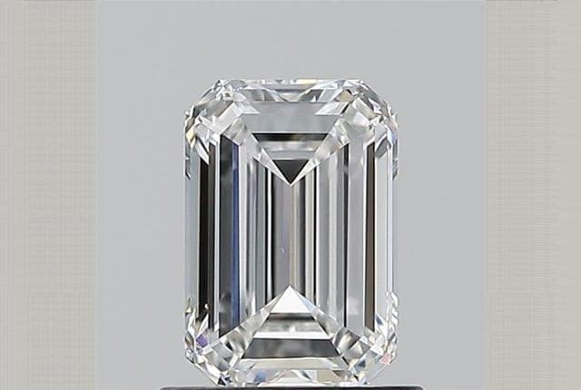 0.95ct | Emerald | E | VS1 | Excellent