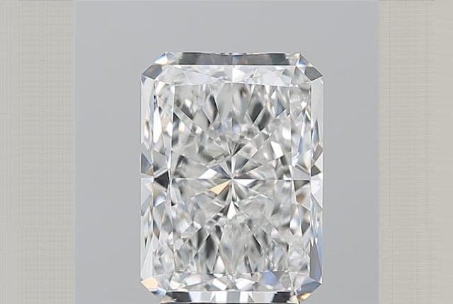 3.52ct | Radiant | F | VS1 | Very Good