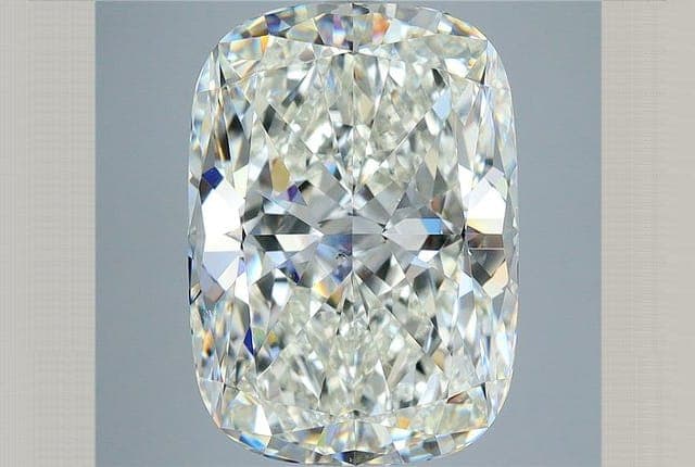 7.04ct | Cushion | J | VS2 | Very Good