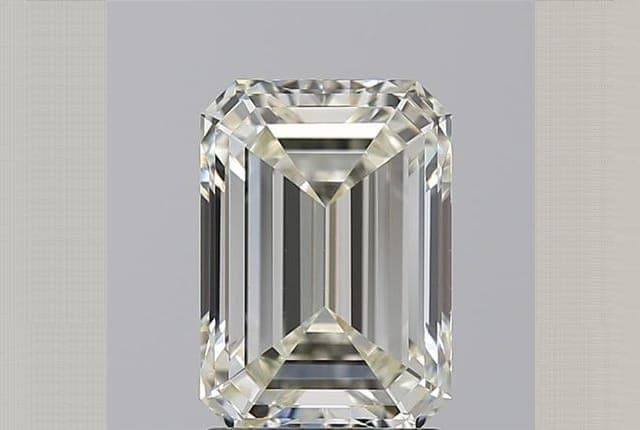 2.23ct | Emerald | L | VS2 | Very Good