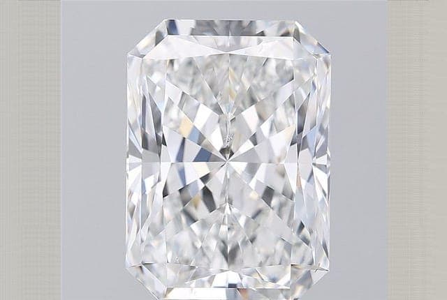 GIA | 5.02ct | Radiant | F | SI1 | Very Good