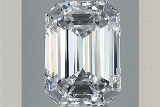 4.72ct | Emerald | D | FL | Very Good