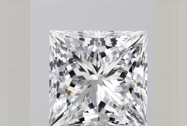 3.05ct | Princess | E | VS1 | Excellent