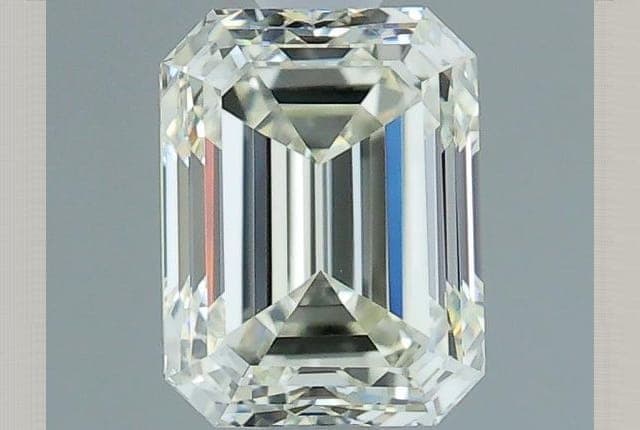 0.9ct | Emerald | L | VVS1 | Excellent