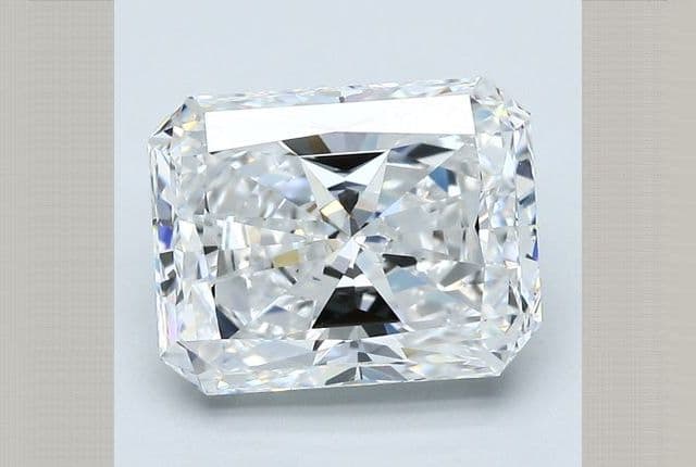 4.08ct | Radiant | E | VS1 | Very Good