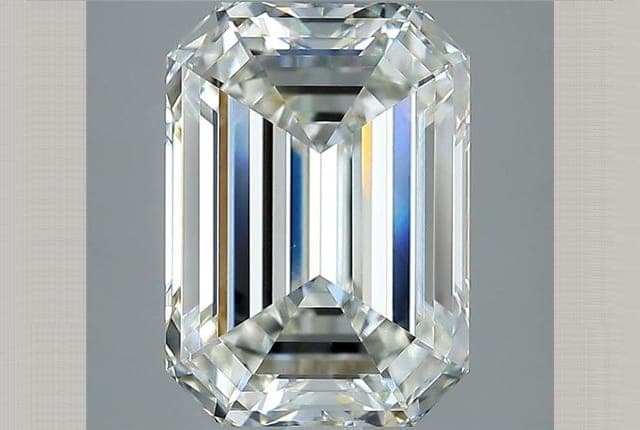 5.08ct | Emerald | I | VS1 | Excellent