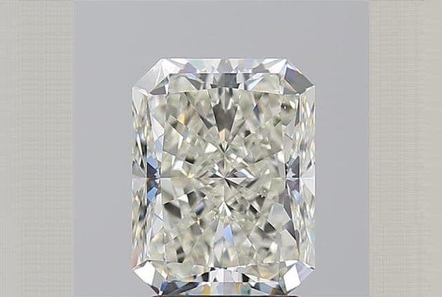3.24ct | Radiant | K | SI2 | Very Good