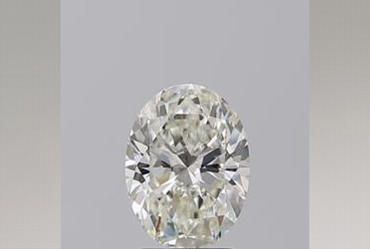 1.9ct | Oval | J | VS2 | Excellent